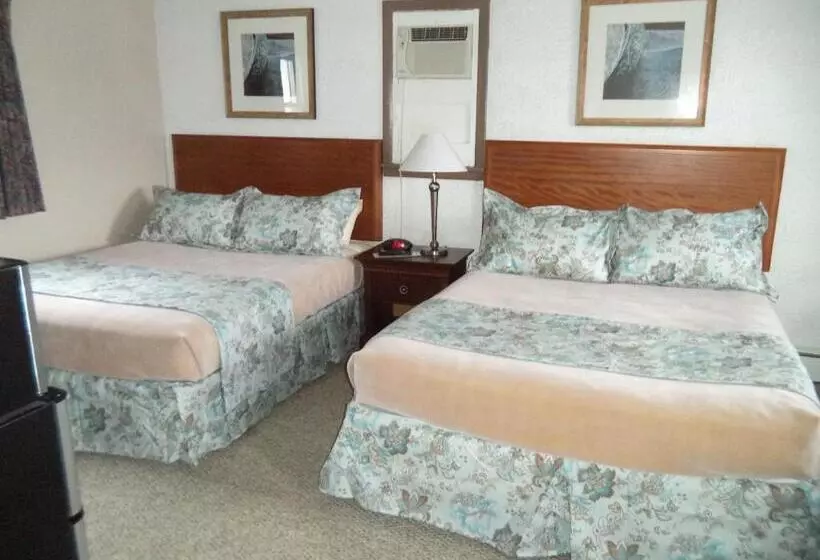 Mount Blue Motel