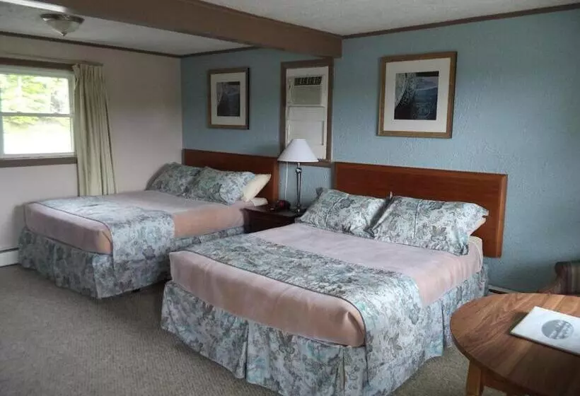 Mount Blue Motel