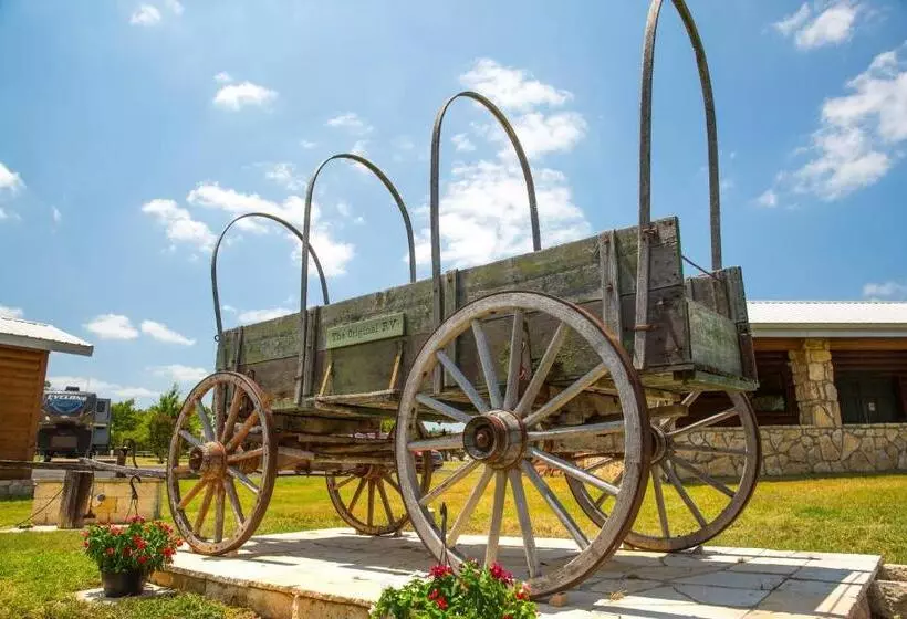 リゾートホテル Sun Outdoors Lake Travis