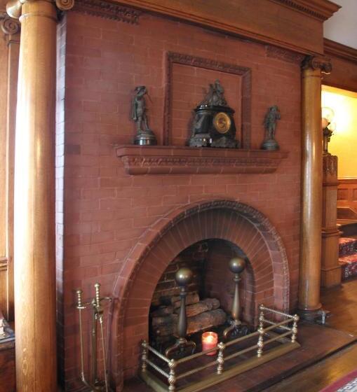 Simmons Bond Inn Bed & Breakfast