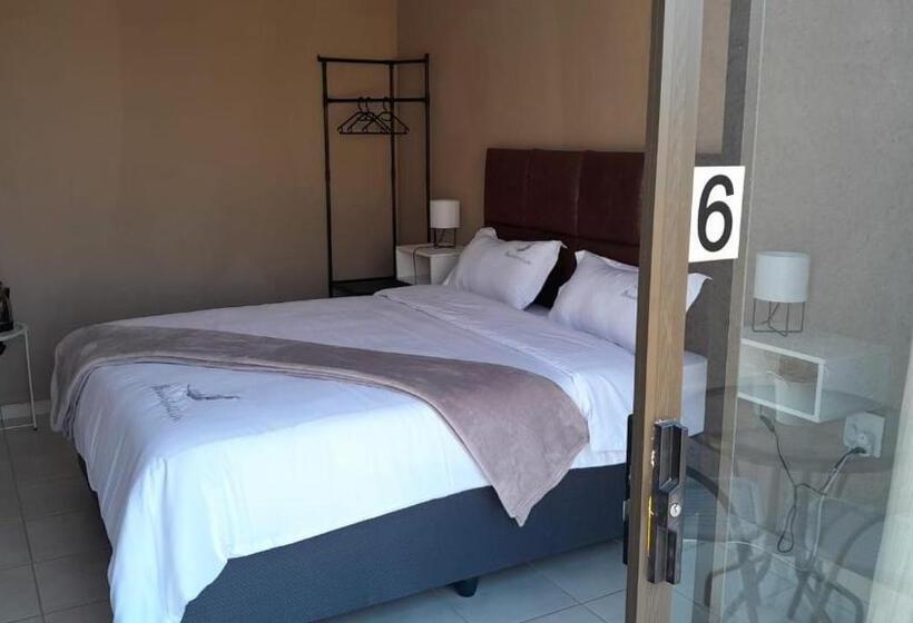 ベッドアンドブレックファースト Riverview Pool Resort And Lodge