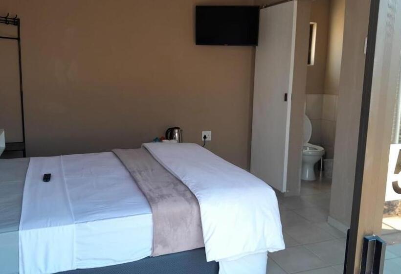 ベッドアンドブレックファースト Riverview Pool Resort And Lodge