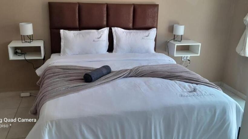 ベッドアンドブレックファースト Riverview Pool Resort And Lodge