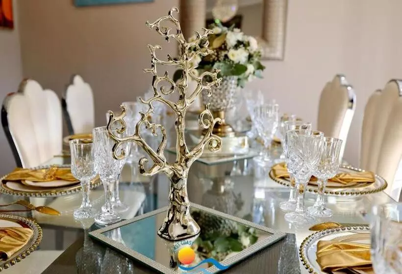 Hotelli East Coast Sunrise Boutique