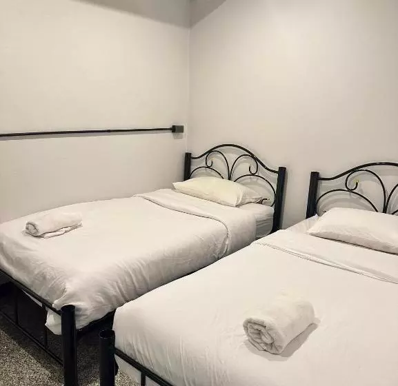 هتل Near Airport Chiang Mai