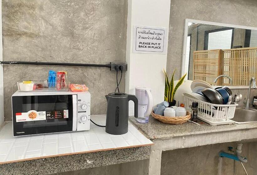 酒店 Near Airport Chiang Mai