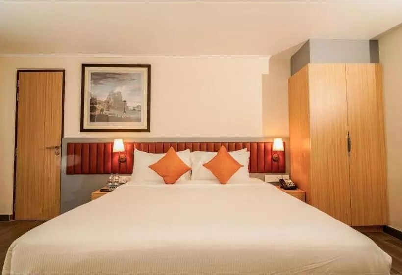 ホテル The Grand Sona