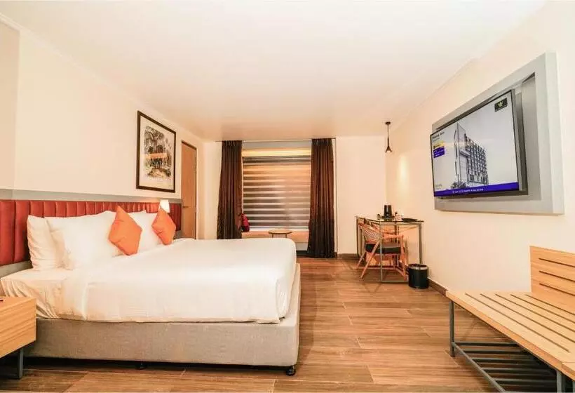 ホテル The Grand Sona