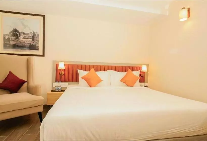 ホテル The Grand Sona