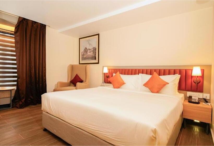 هتل The Grand Sona