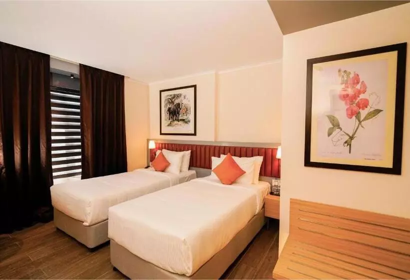 ホテル The Grand Sona