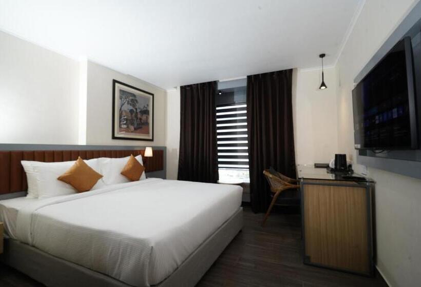 هتل The Grand Sona