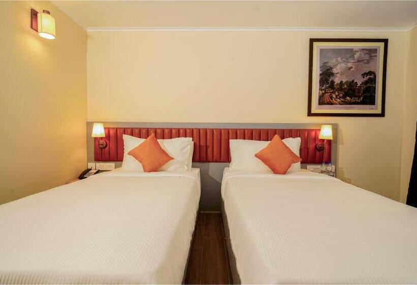 هتل The Grand Sona