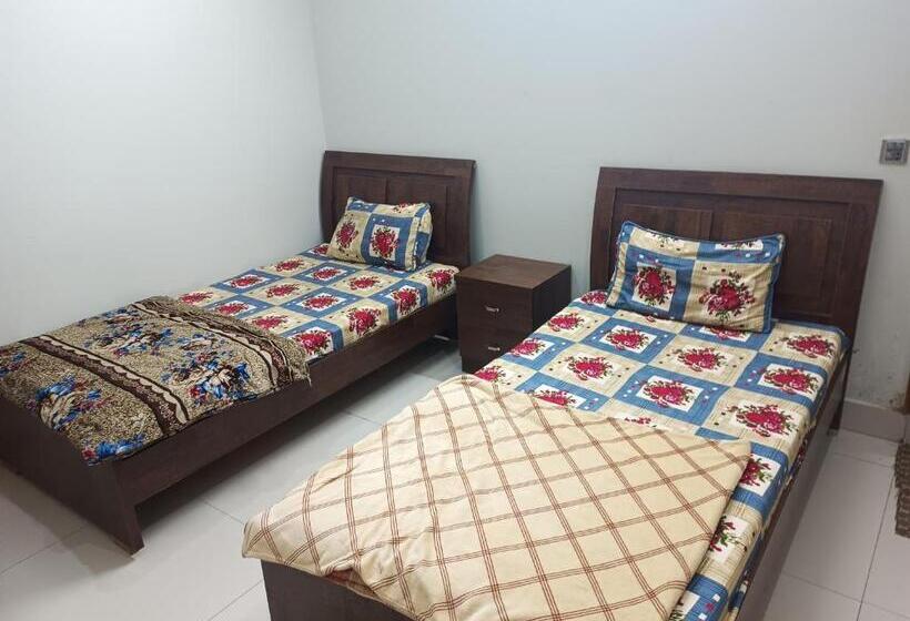 پانسیون Rehmat Guest House