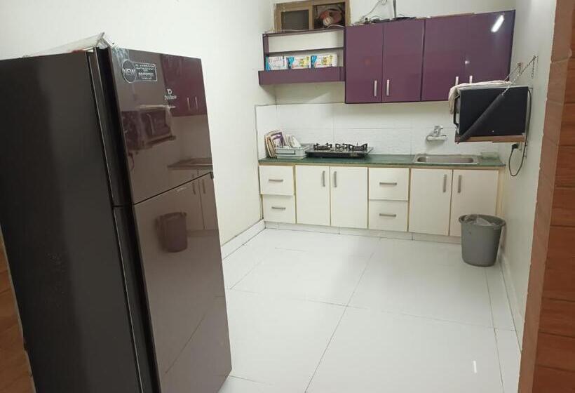 پانسیون Rehmat Guest House