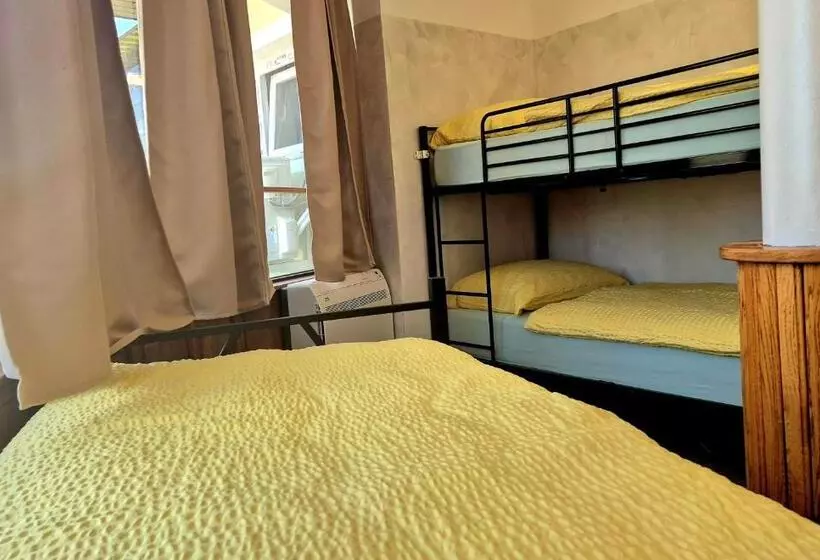 هاستل Bled Lesce Station Rooms And Beds