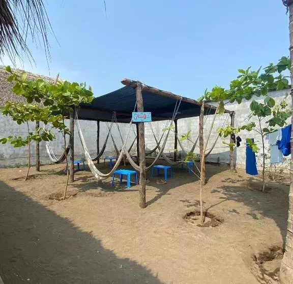 هاستل Playa De La Fuente