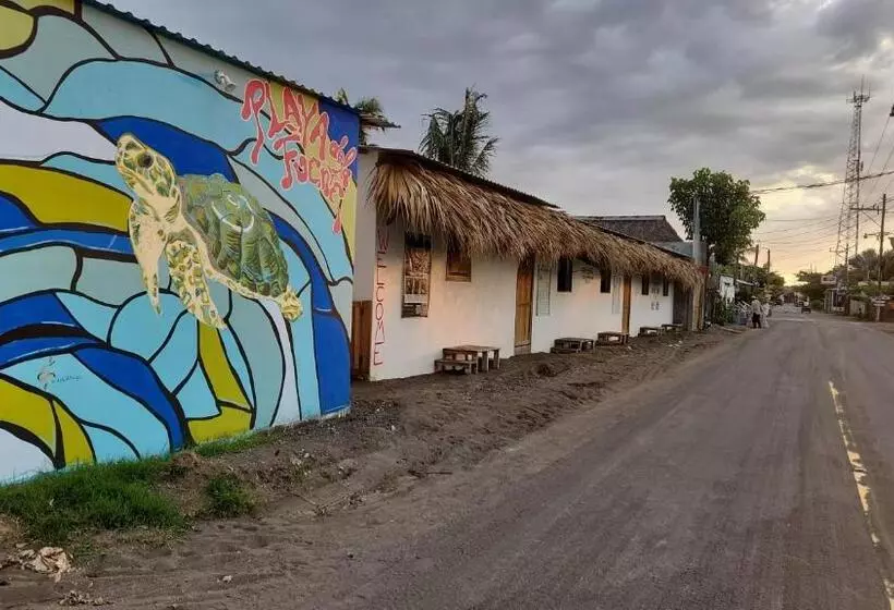 هاستل Playa De La Fuente