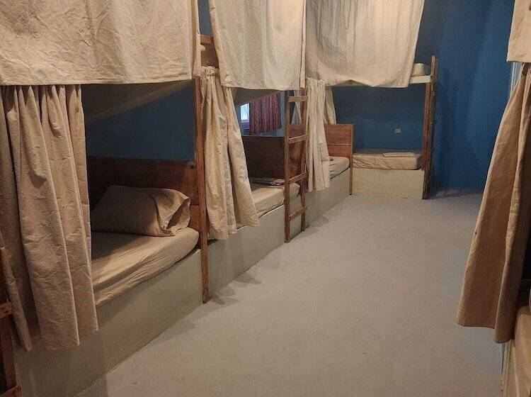 هاستل Playa De La Fuente