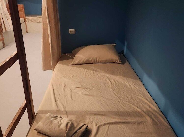 هاستل Playa De La Fuente