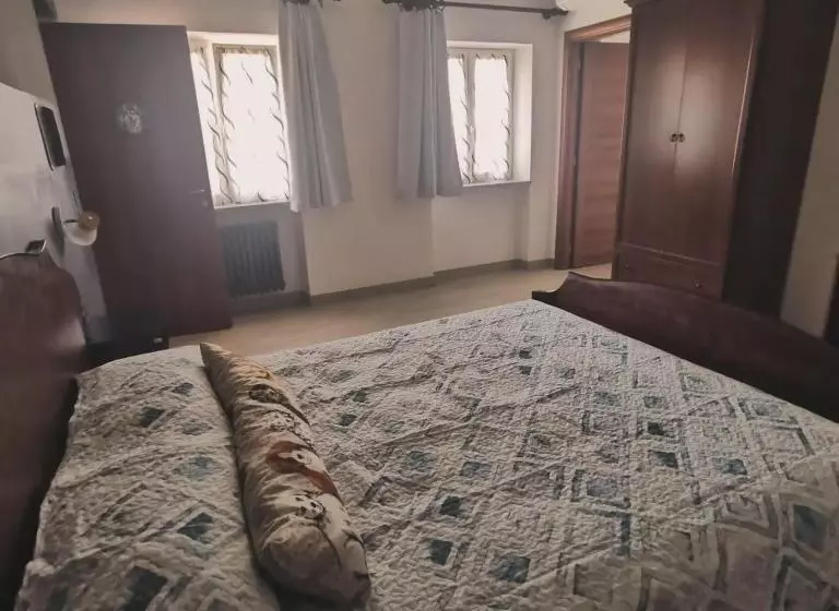 Aamiaismajoitus (B&B) La Tana Di Momo