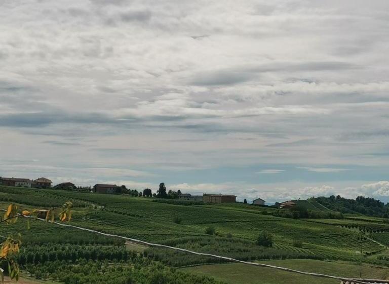 住宿加早餐 La Tana Di Momo
