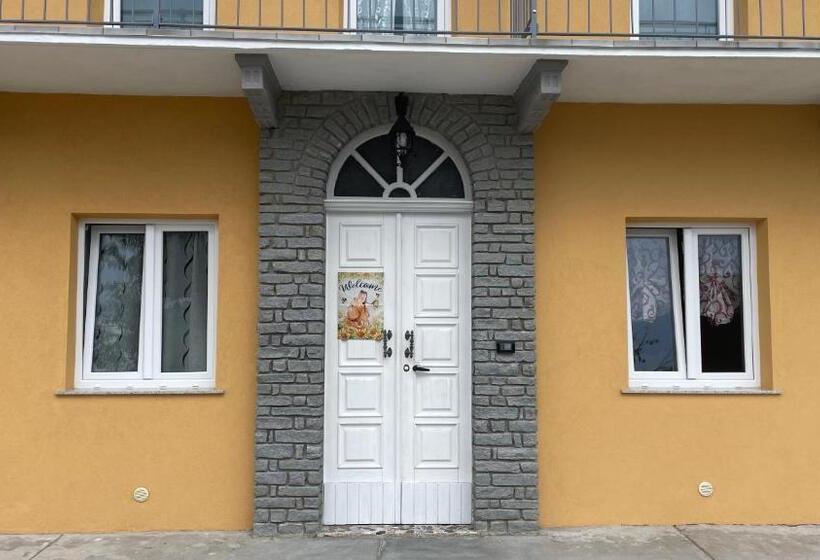 住宿加早餐 La Tana Di Momo