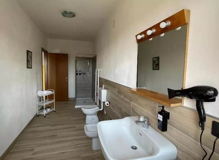 Aamiaismajoitus (B&B) La Tana Di Momo