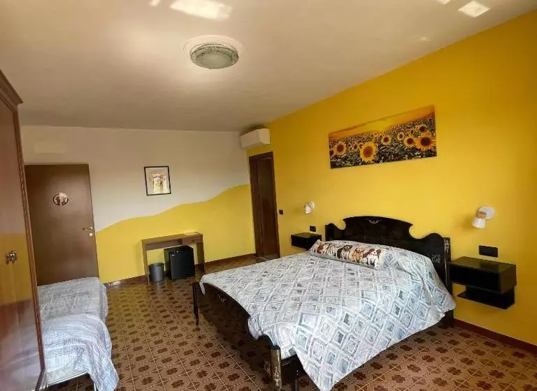 Aamiaismajoitus (B&B) La Tana Di Momo