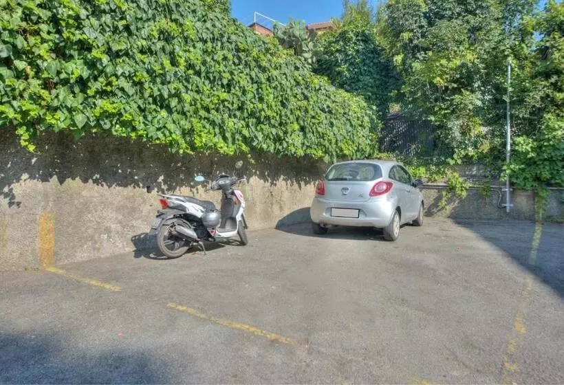 تختخواب و صبحانه Nel Verde