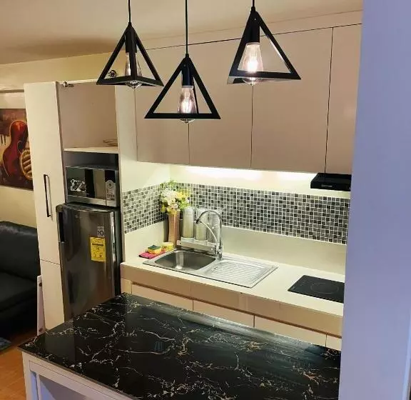 Ck Haven Hot Shower Wifi Smart Tv Outdoor Garden