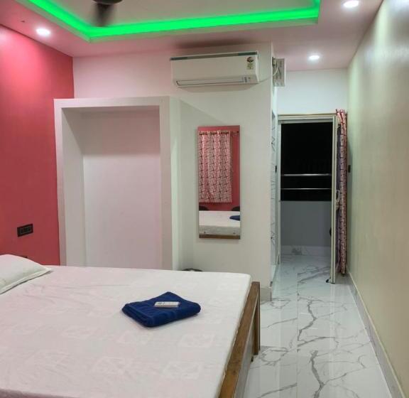 Goroomgo Hotel Shree Gundicha Puri