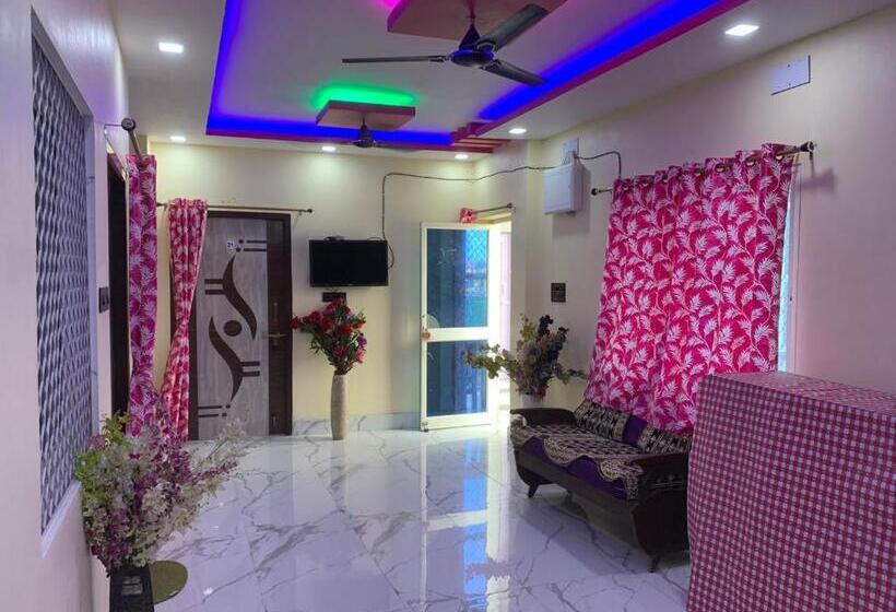 Goroomgo Hotel Shree Gundicha Puri