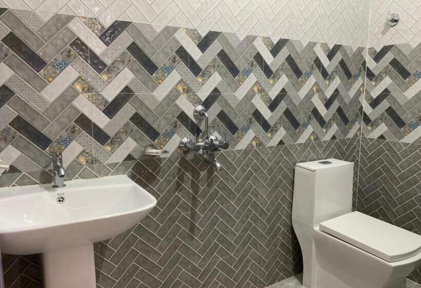 Goroomgo Hotel Shree Gundicha Puri