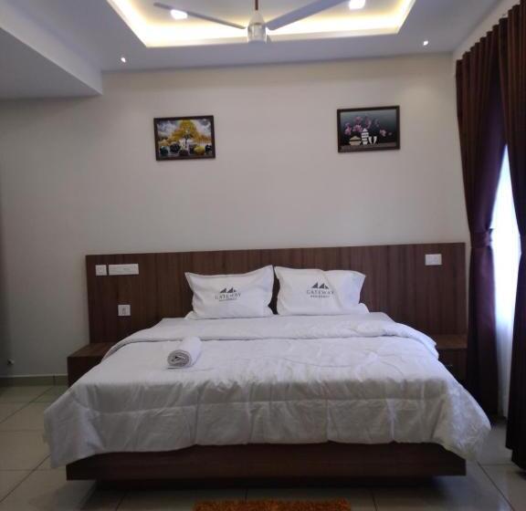 Hotel Gateway Residency