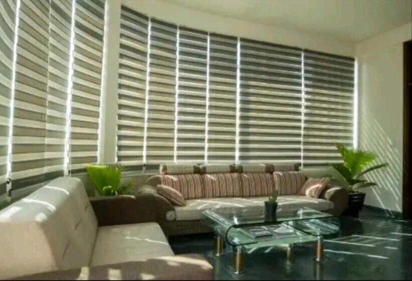 هتل Rindhali Beach