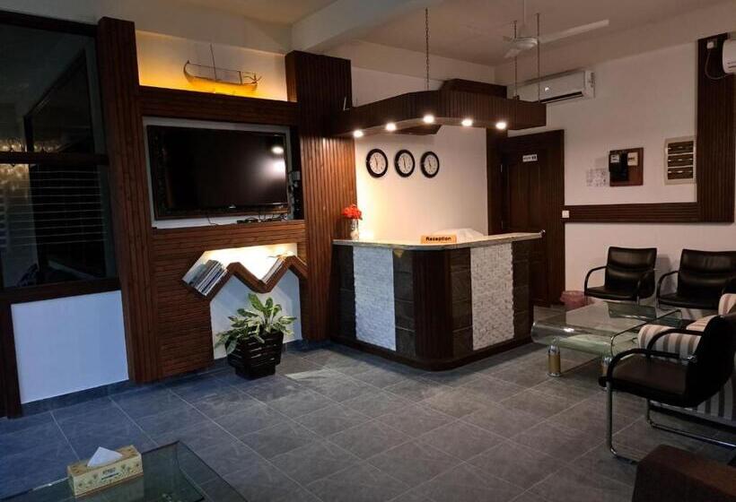 هتل Rindhali Beach