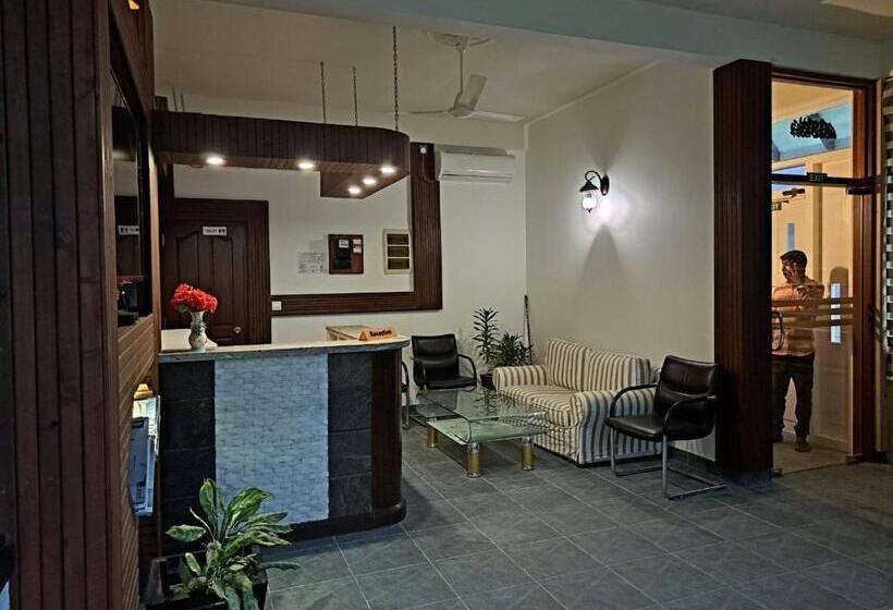 هتل Rindhali Beach