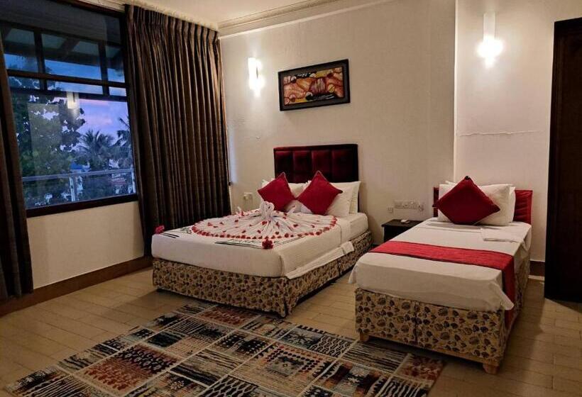 هتل Rindhali Beach