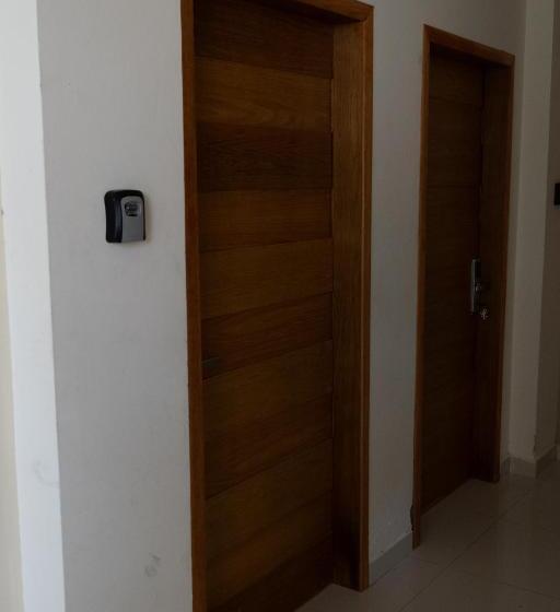 Infinity Suites Habitación Triple 103