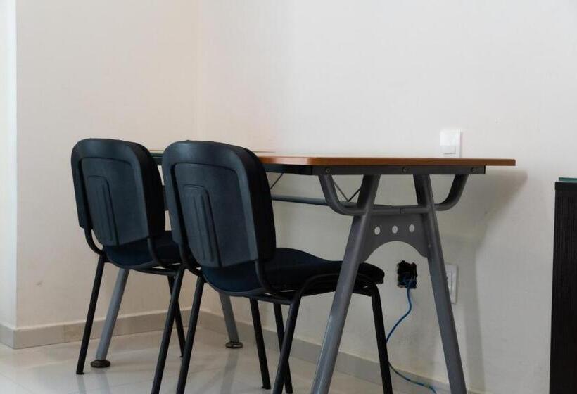 Infinity Suites Habitación Triple 103