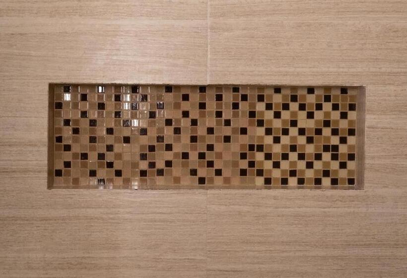 Infinity Suites Habitación Triple 211