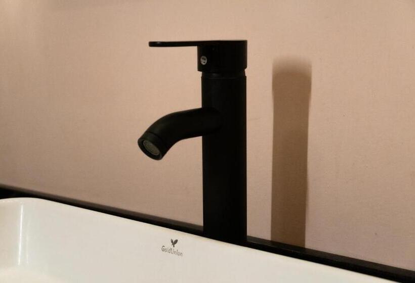 Infinity Suites Habitación Triple 211