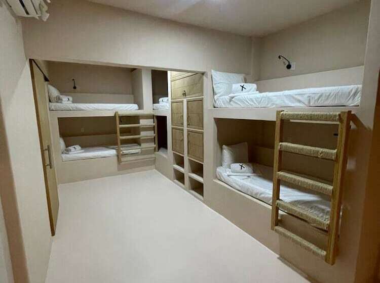 Пансион Hostal Xeno