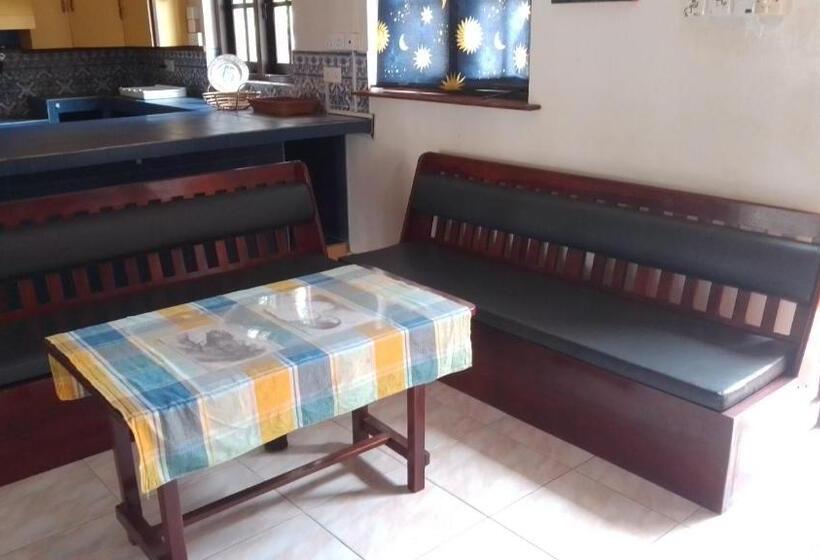 ペンション Shanthivilla