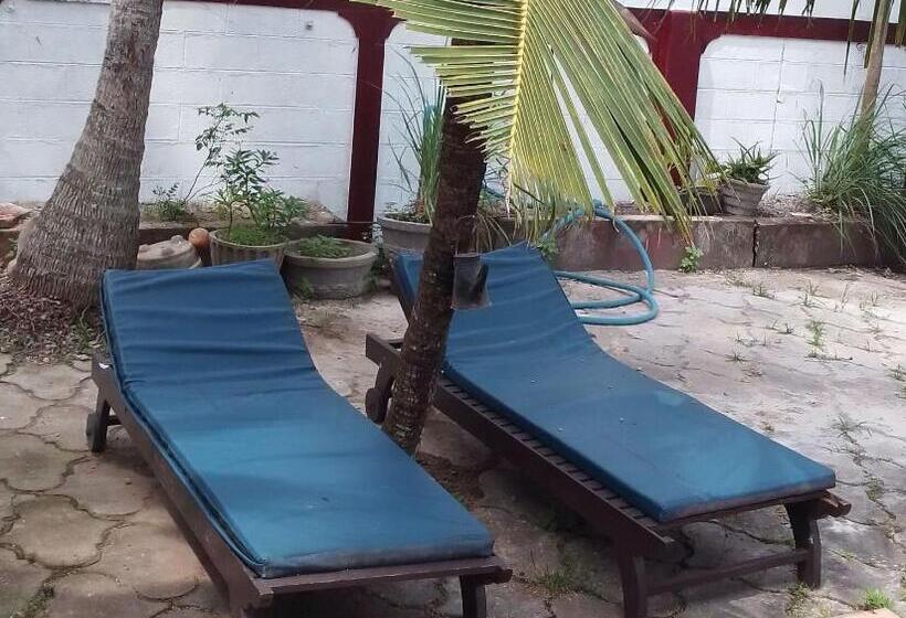 ペンション Shanthivilla