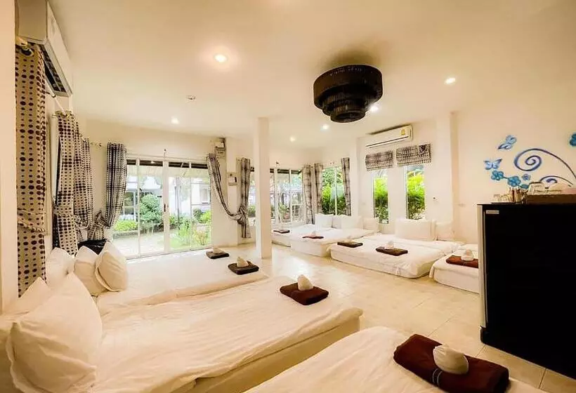 The Light House Resort   Kohlarn เดอะไลท์เฮ้าส์รีสอร์ท เกาะล้าน