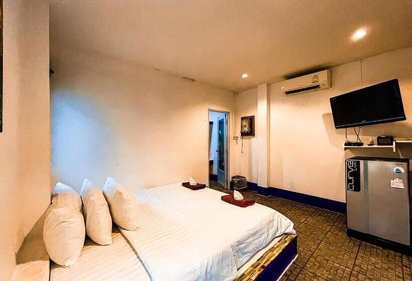 The Light House Resort   Kohlarn เดอะไลท์เฮ้าส์รีสอร์ท เกาะล้าน