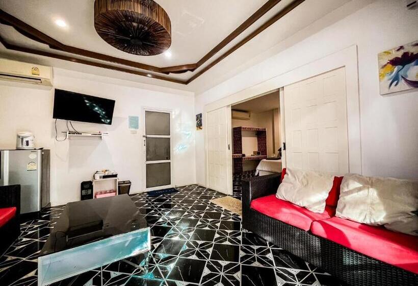 The Light House Resort   Kohlarn เดอะไลท์เฮ้าส์รีสอร์ท เกาะล้าน