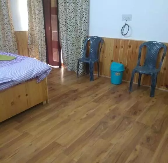 ベッドアンドブレックファースト Kunsal Yourdum Homestay Ladakh By Lexstays